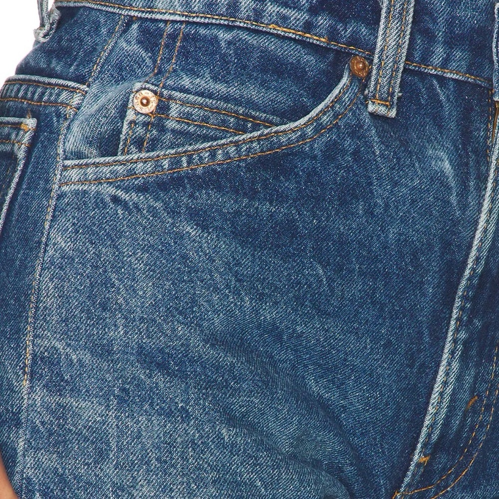 Aligrace Classic Relaxed Short in Medium Dark Wash